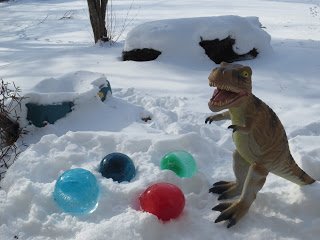 Frozen Dinosaur Eggs that Hatch